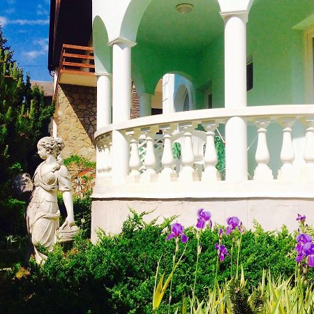 Villa Valeria ヘーヴィーズ エクステリア 写真